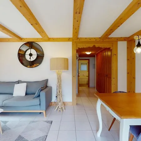 Cosy Surrounded By Nature In - Salgesch Region Appartement